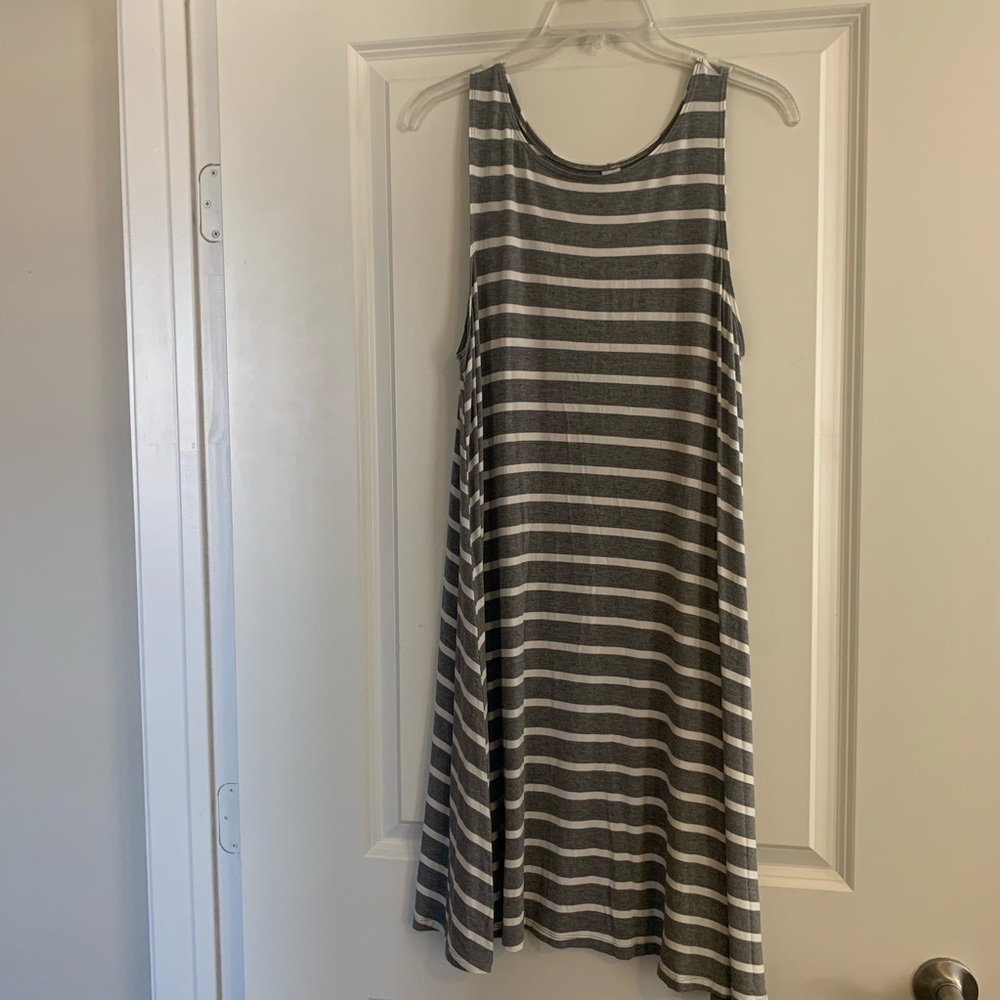 EUC Old Navy Swing Dress size L